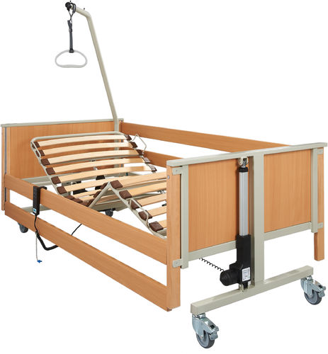 Leichtgewichtspflegebett aks-L4 mit Liegefläche Holzfederleisten