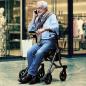 Preview: Leichtgewicht-Rollator TAiMA M-GT, resedagrün-metallic