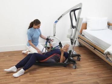 Patientenlifter BIRDIE EVO 100 mm mit Universalgurt Gr. M